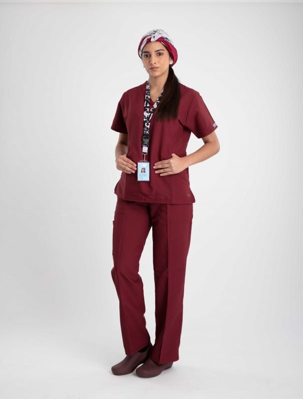 Uniforme Dama Antifluido Guinda Masscrubs 